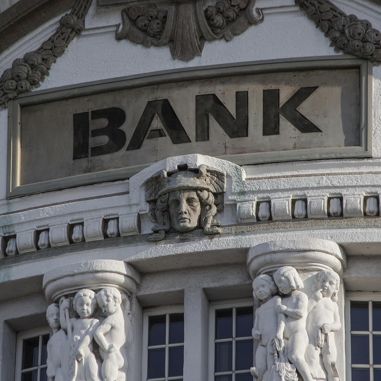 Die Bank ist Eigentümer deines Geldes